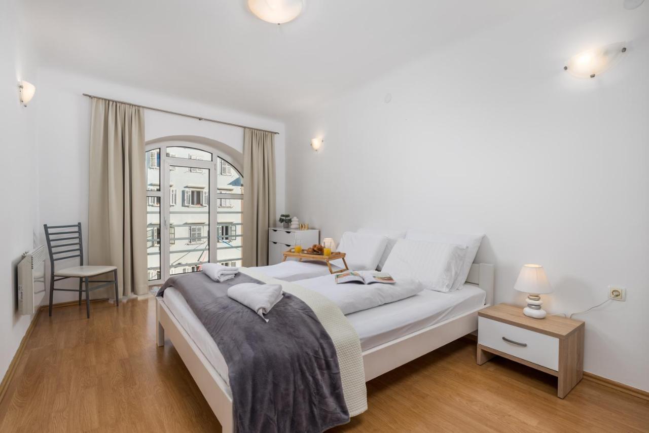 Main View Apartment Rijeka Exteriör bild